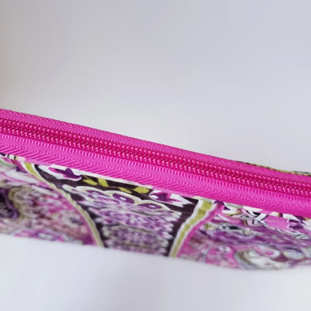 Vera Bradley Pink Paisley Print Laptop Case